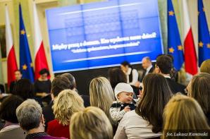 Debata u Prezydenta o przyszłości pracy i rodzin